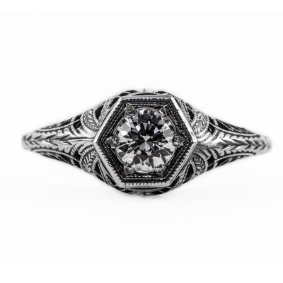 039bbr | Antique Filigree Ring | for a .42ct to .52ct round stone | Striped Swirl Design